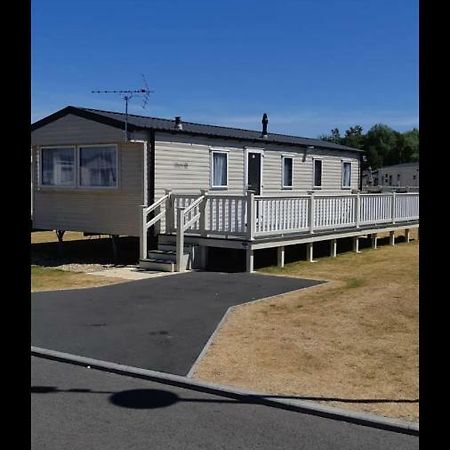 P&D'S Pearl Caravan At Tattershall Lakes Country Park Hotel Ngoại thất bức ảnh