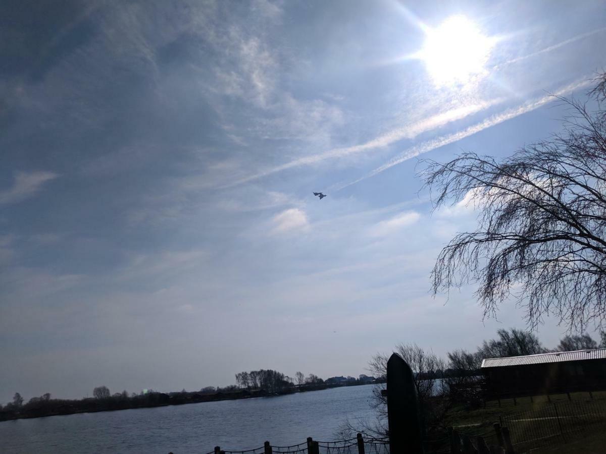 P&D'S Pearl Caravan At Tattershall Lakes Country Park Hotel Ngoại thất bức ảnh