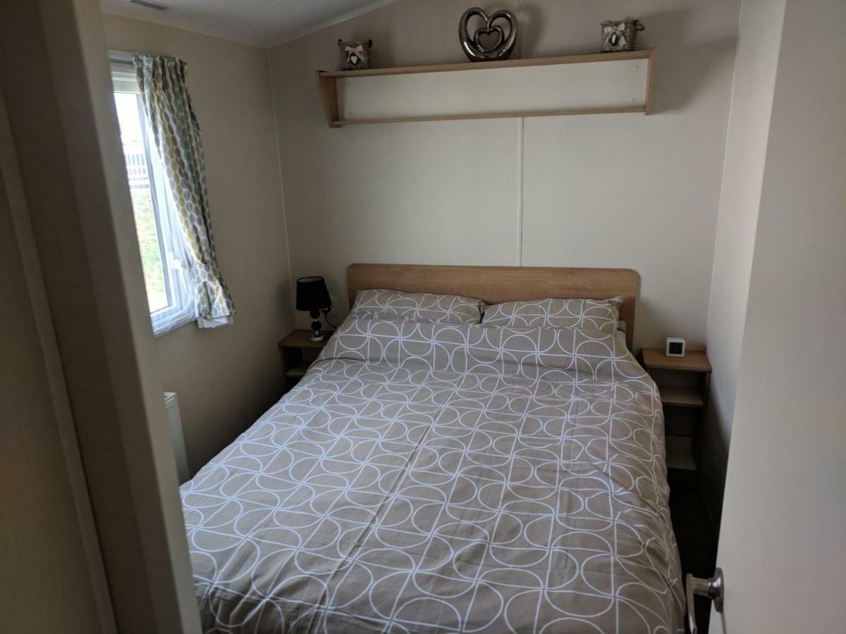 P&D'S Pearl Caravan At Tattershall Lakes Country Park Hotel Ngoại thất bức ảnh