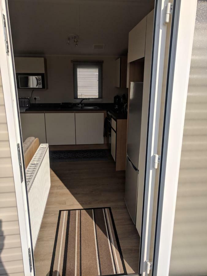 P&D'S Pearl Caravan At Tattershall Lakes Country Park Hotel Ngoại thất bức ảnh